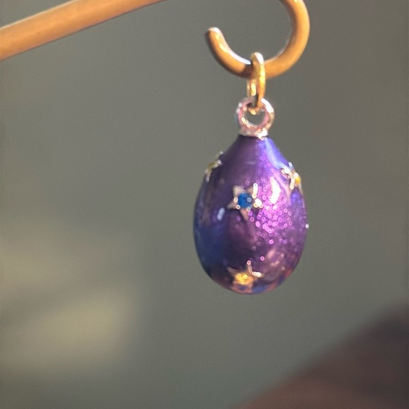 JOAN RIVERS Faberge Egg Charm/Petite Pendant - Picture 2 of 3